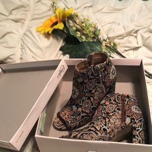 Toeless Floral Multicolored Heel Booties